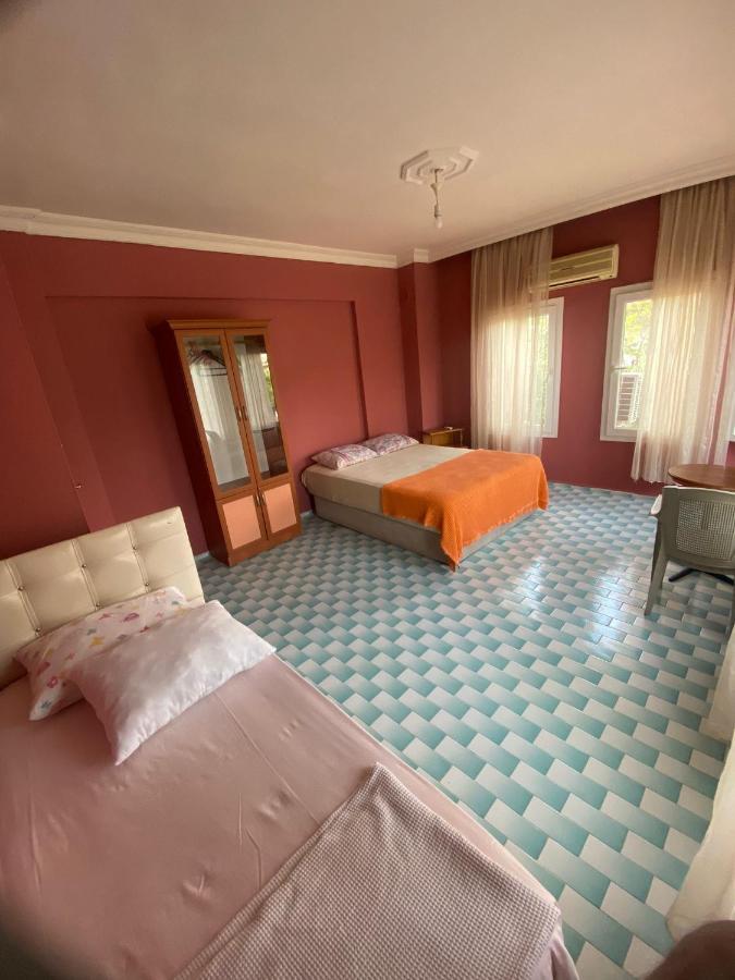 Hostel Adonis Bistro Cafe Bar Fethiye Zewnętrze zdjęcie